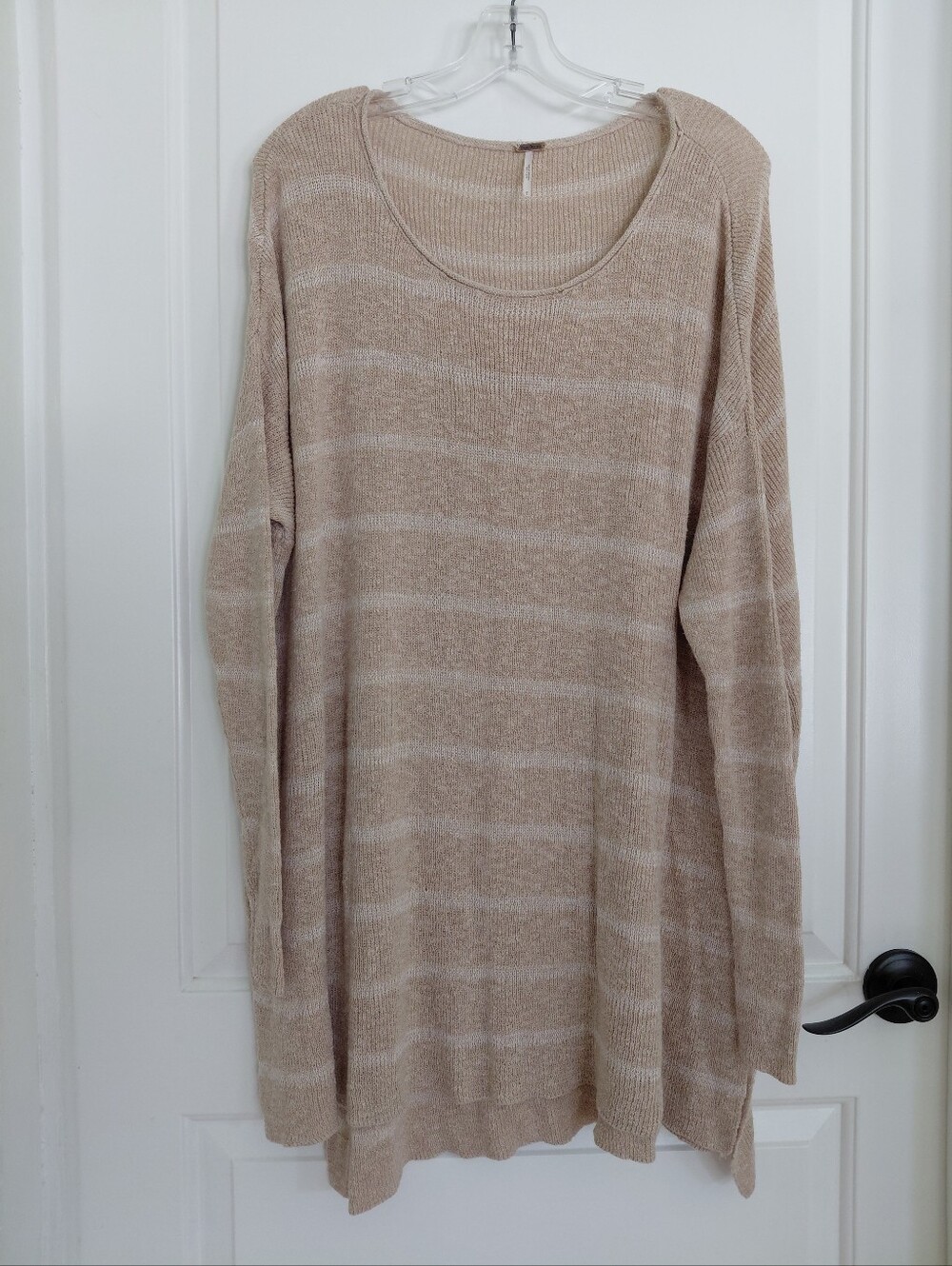 Free‎ People Oversized Beige Striped Sweater Stretchy Womens Size Small